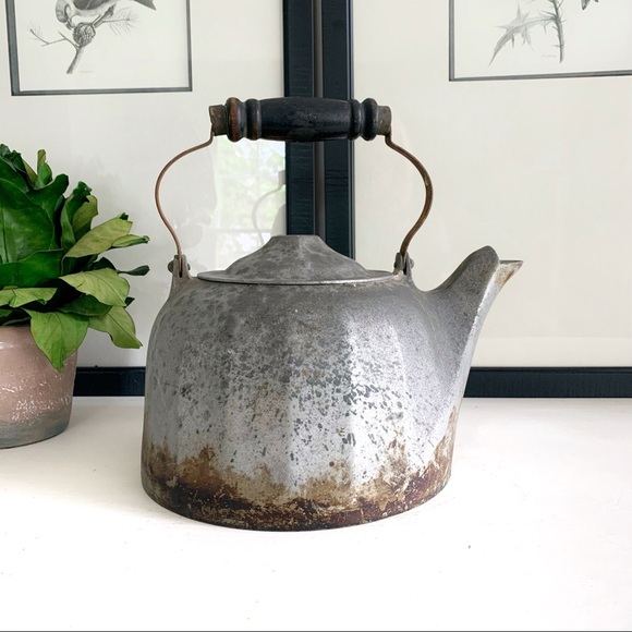 ❤️ANTIQUE FARMHOUSE❤️6qt. Wagner Ware SIDNEY Tea Kettle❤️ORIGINAL CONDITION - Picture 1 of 12